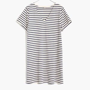 Madewell Relaxed Tee Dress in Yorktown Stripe Nautical in NavyCream Size‎ M